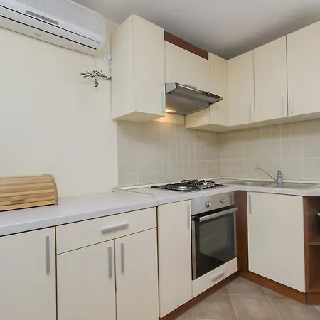 Apartment Bulat Sea View *