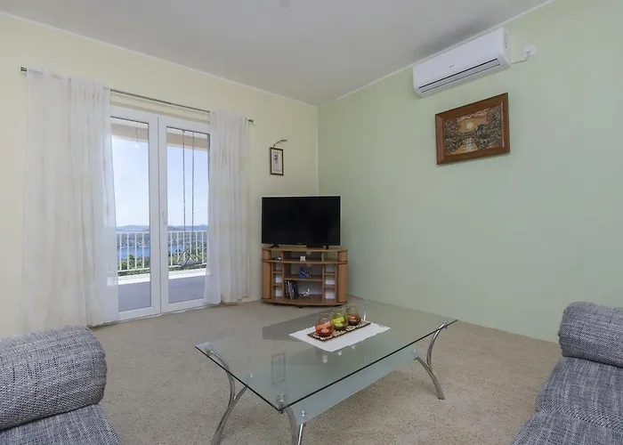 Bulat Sea View Апартаменты *