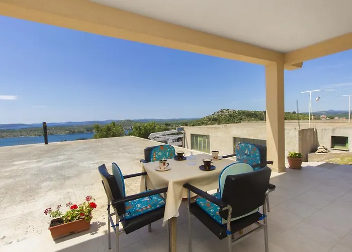 Appartement Bulat Sea View *